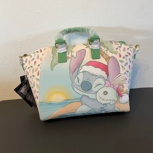 Stich Holiday Crossbody bag Loungefly